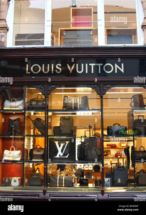 louis vuitton leeds jobs|Louis Vuitton leeds telephone number.